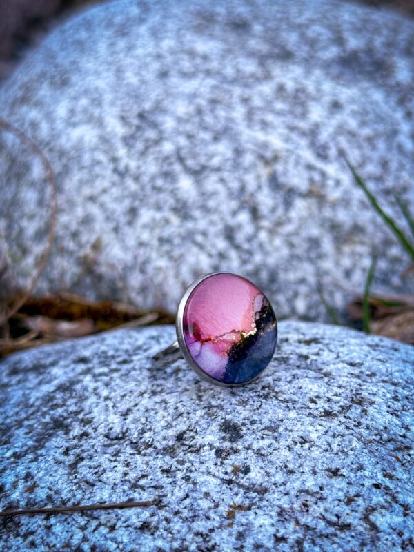 Ring – handmålad med alcohol ink - Bild 2